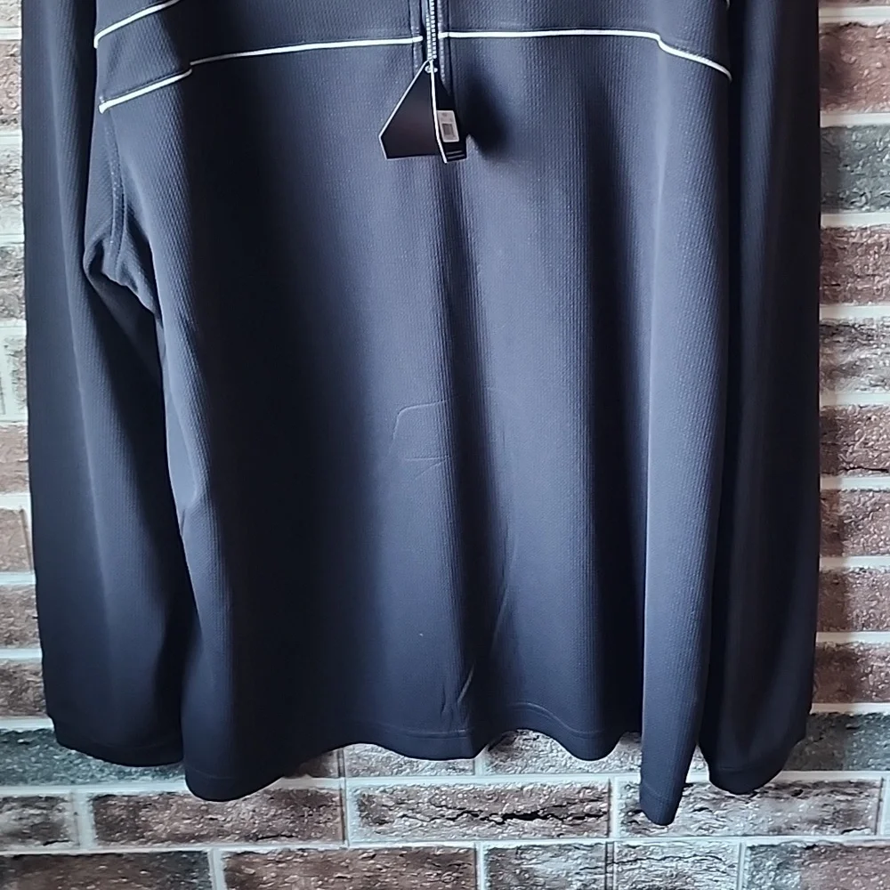 Golf Pullover - Picture 10 of 16